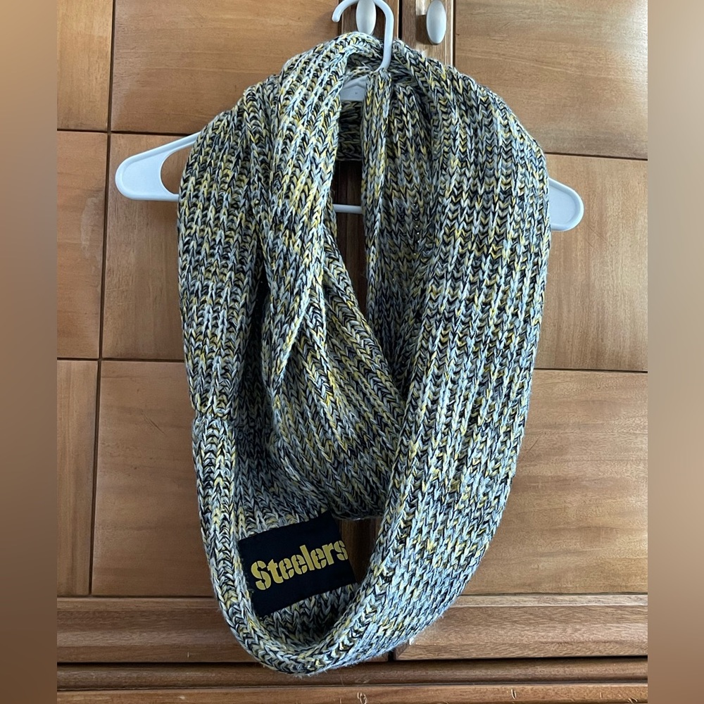 • STEELERS • Infinity Scarf •